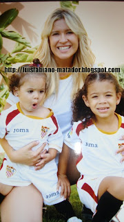 Vida de mulher de craque é 'dura', veja entrevista com Juliana, esposa ...