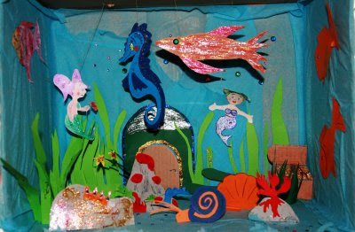 Scraps and More: Aquarium basteln / Making an Aquarium