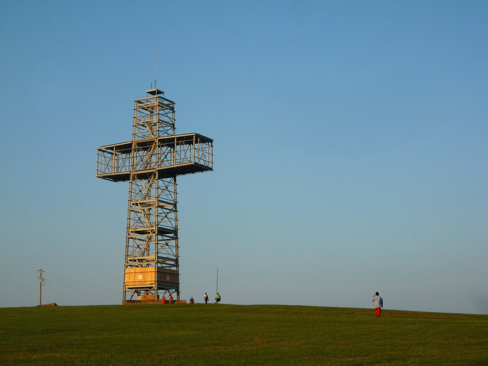 Salukitecture Bald Knob Cross