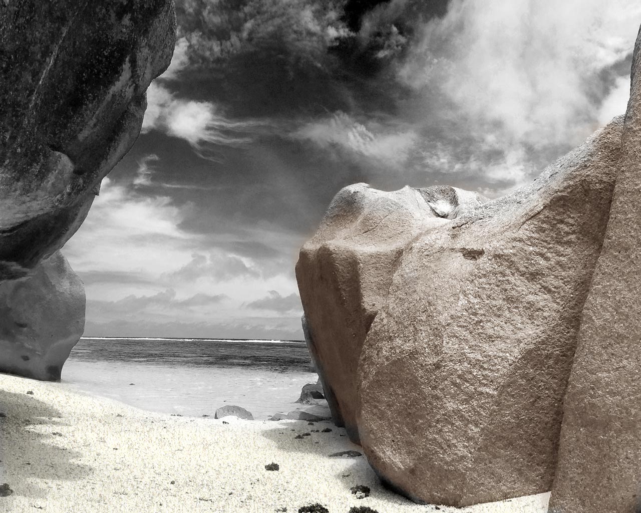 [Rocky_beach.jpg]