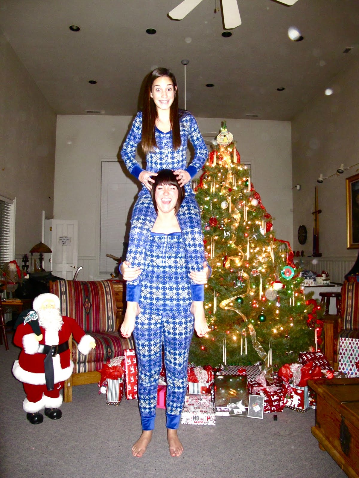 madeleineP.: merry christmas!