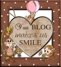Your Blog Makes Us Smile Award