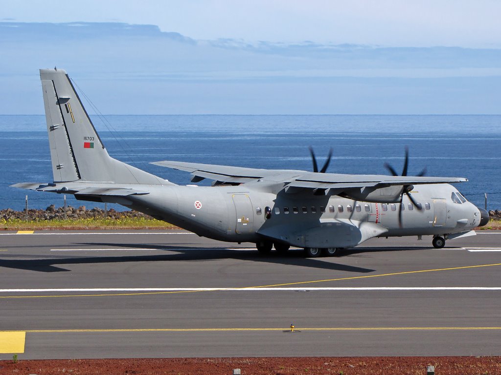 [RuiMedeiros060902.jpg]