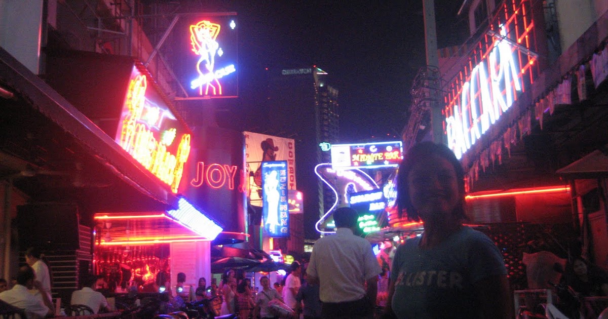 Not Quite Safe For Work Neon Fun At Soi Cowboy