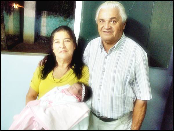 [apresentaçmão+sarah002.JPG]
