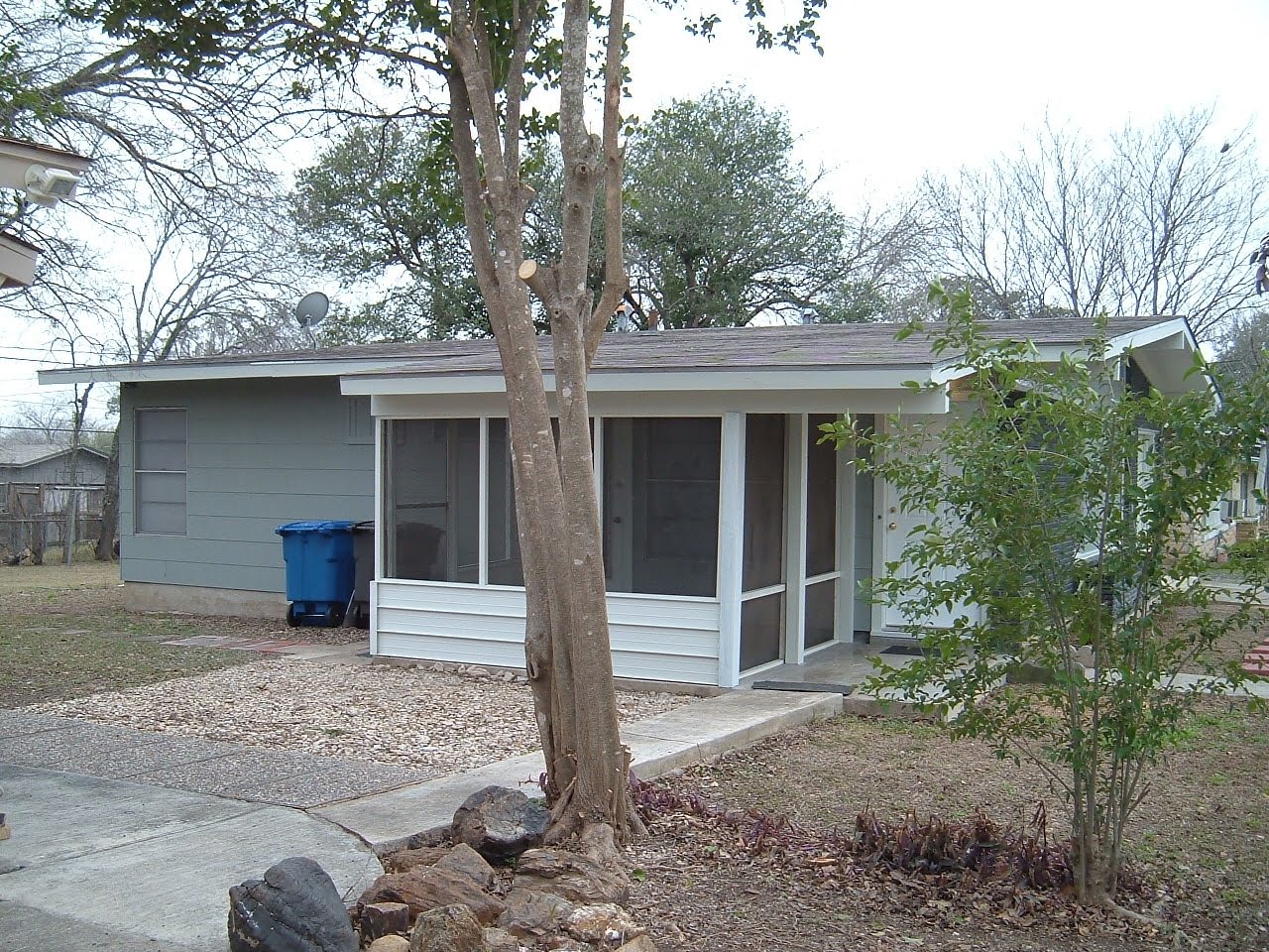 Living and Boondocking in Mexico House For Rent San Antonio 3/1/1 NEISD