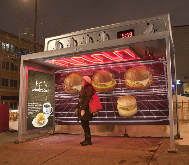 Photo :　真冬のあなたを暖かく包み込んで、おいしく調理してくれる素敵なバス停！！