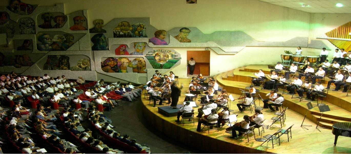 BLOG DEL CENTRO HISTÉRICO DENTRO DE LA MENTE CREATIVA DE EFRAÍN