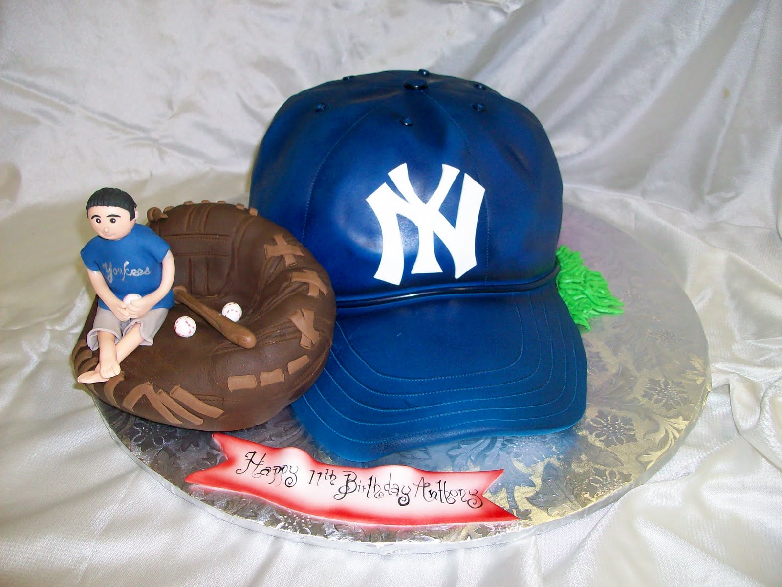 44 New York Yankees Cakes ideas  yankee cake, new york yankees cake, cupcake  cakes