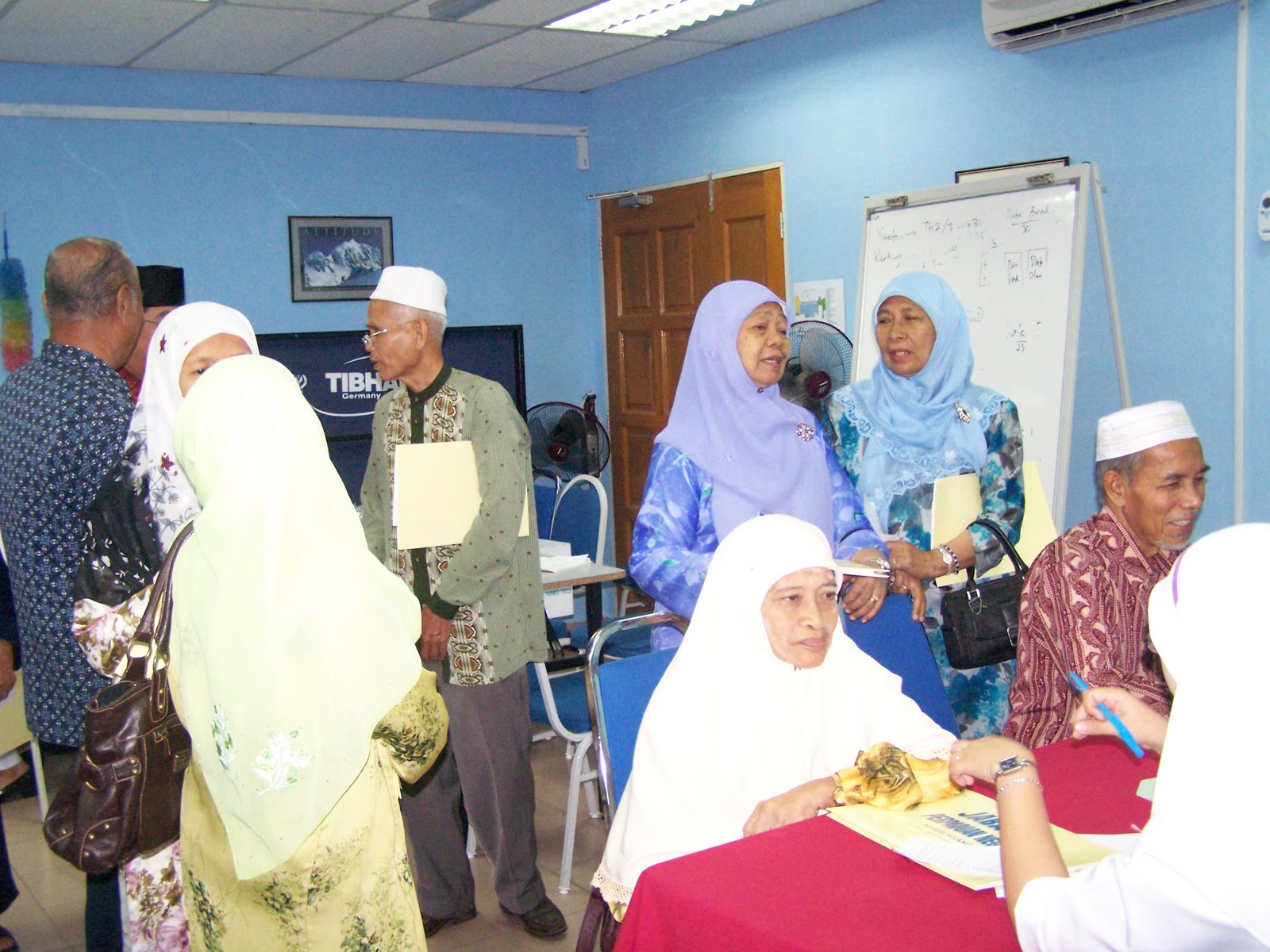 Pejabat Kesihatan Daerah Klang / Pejabat pendidikan daerah beluran peti