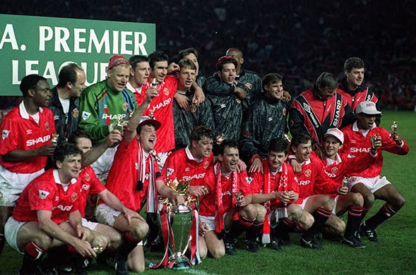 [Man-United-players-celebr-011.jpg]