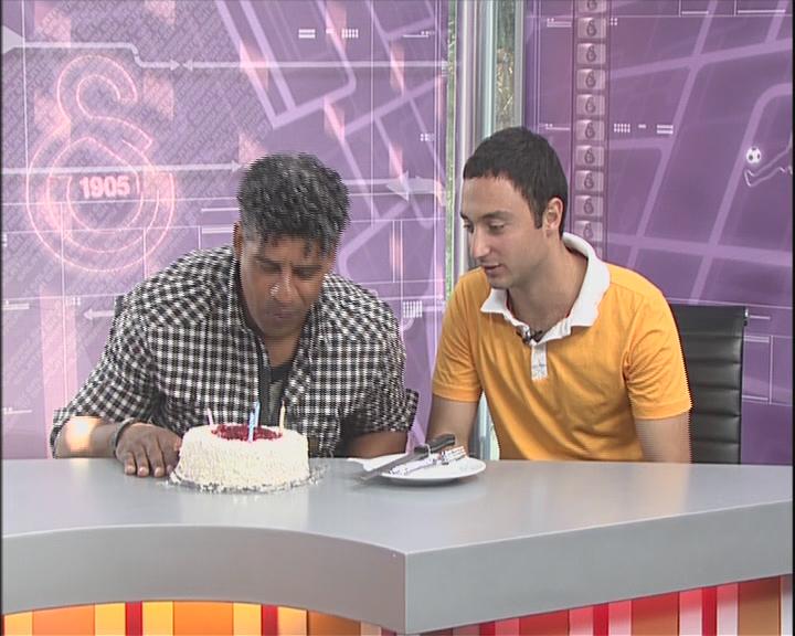 [B_70d4d6849c6d5f27fa65e3bf5ada2fa8.jpg]