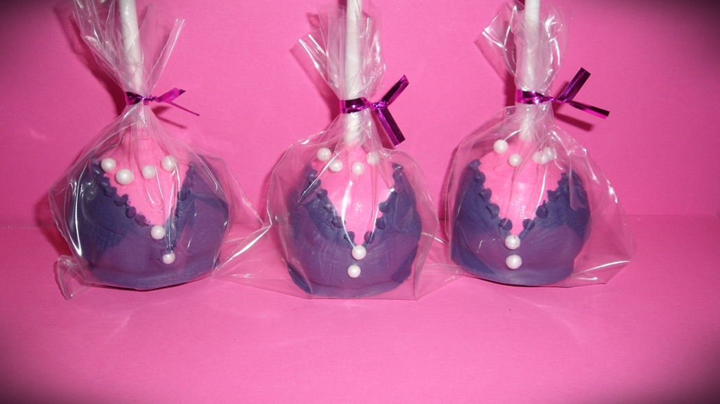 Hero Cake Pops Pink as we want to be...