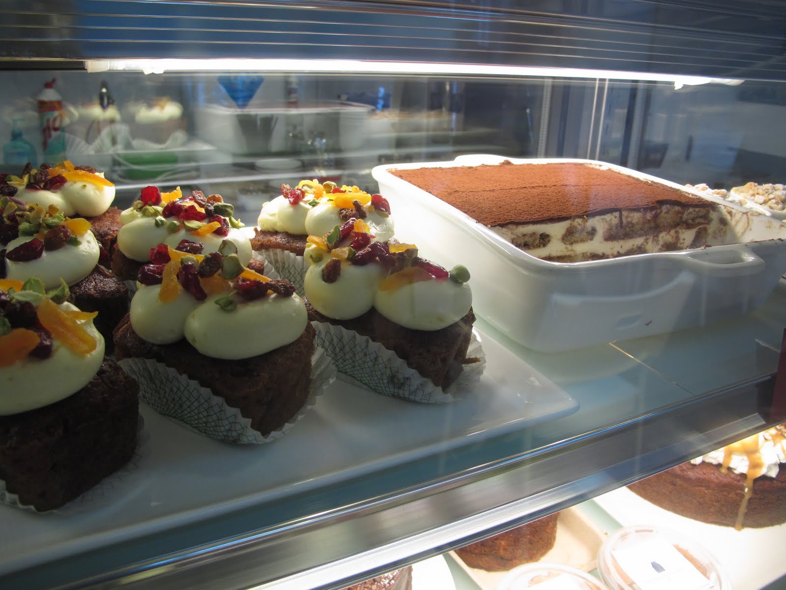 Eat while the Sunrays Beam... The Haute Food Co., Plaza Damas, Kuala