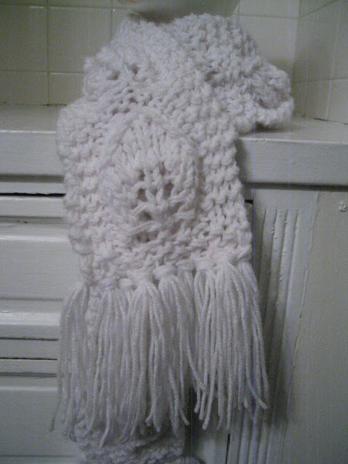 White lace leaf scarf with fringe.