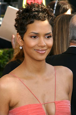Afro Hairstyles of Halle Berry