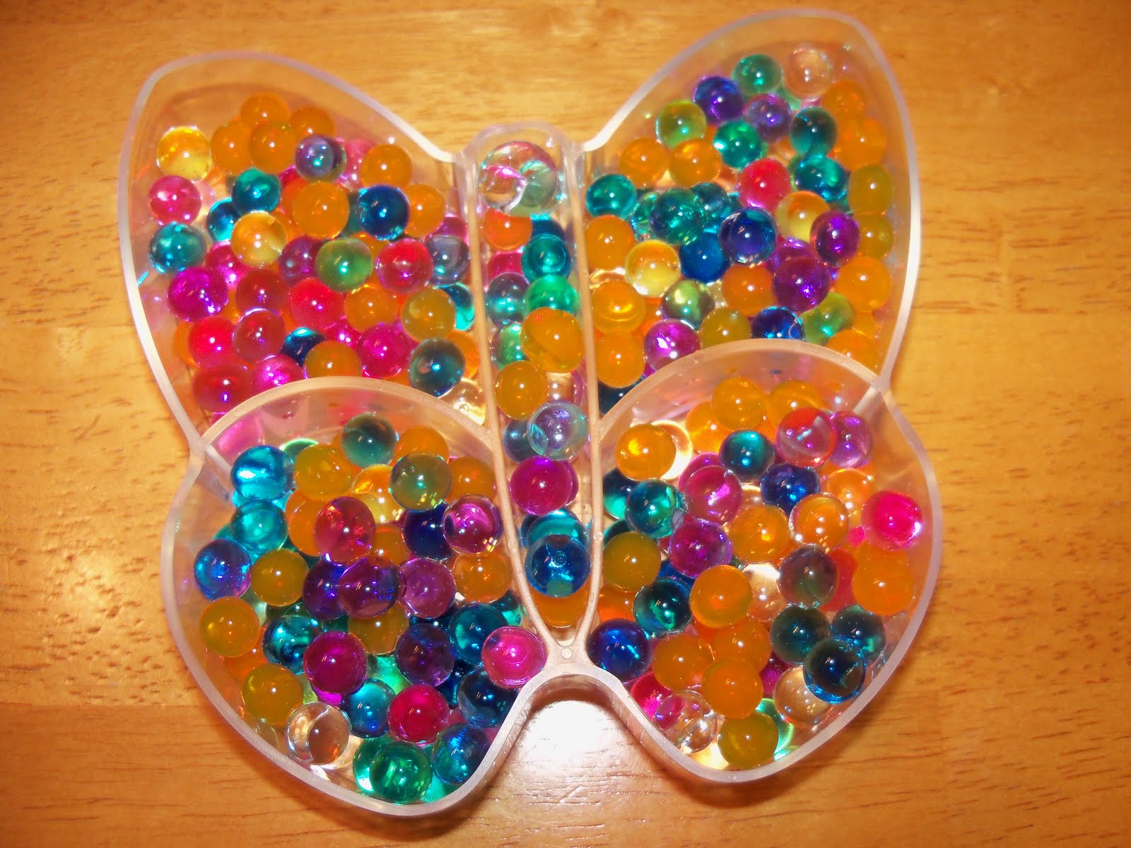 3 In The Nest: Orbeez