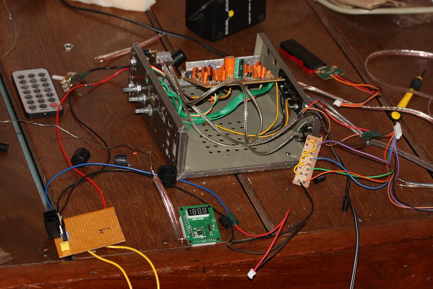 Lest I what I did 12 volt LowCost Amplifier