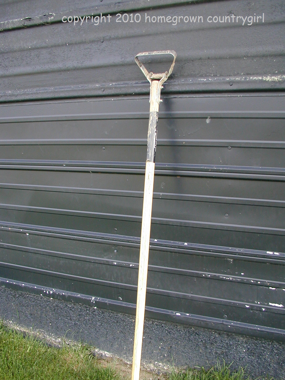 homegrown countrygirl Stirrup Hoe