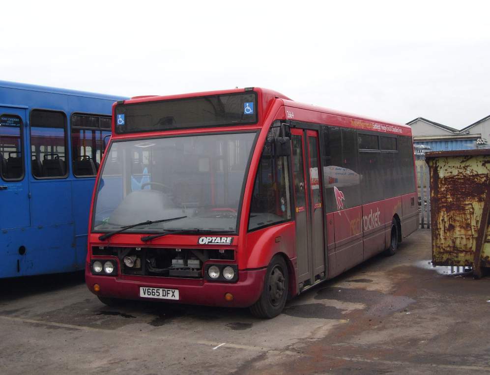 Southern England Bus Scene BlueStar Solos