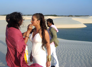 Aishwarya rai,rajinikanth enthiren movie stills