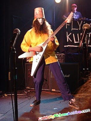 Buckethead