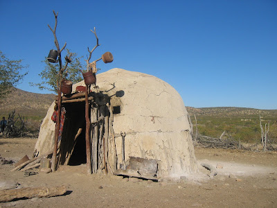 IMG_7273+choza+himba.JPG