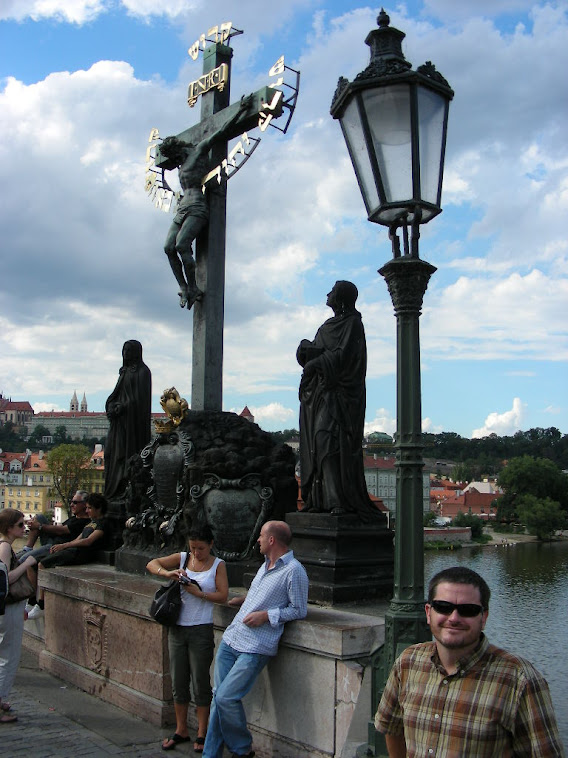 Bernie on the Charles Bridge