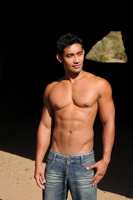 DAILY ASIAN HUNKS: SEXY INDONESIAN HUNKS