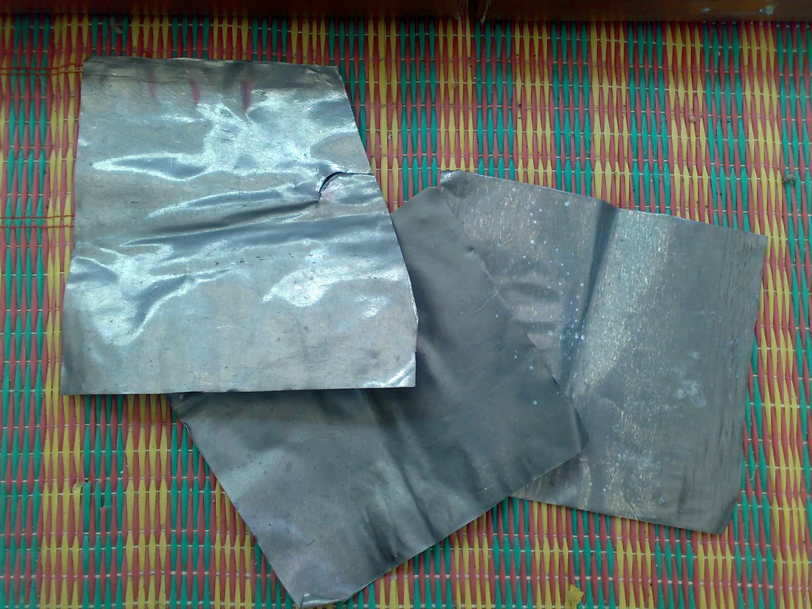 BLOG KOLEKSI MEGA MISTIK DAN ANTIK ANTARABANGSA Kepingan Nipis Timah Hitam