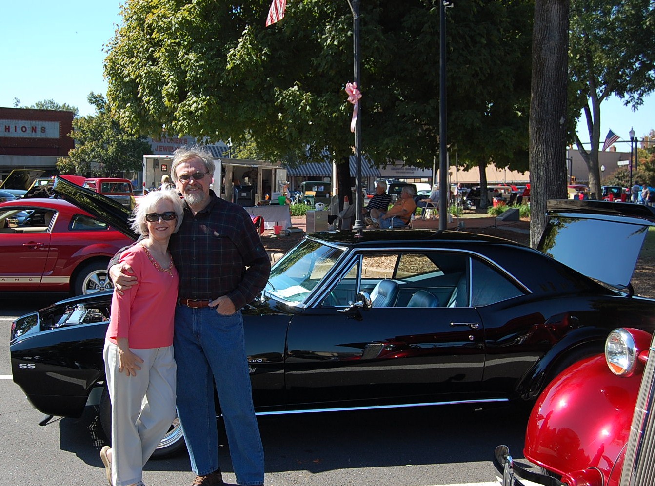 Life Enjoyed To The Fullest Classic Car ShowCovington,