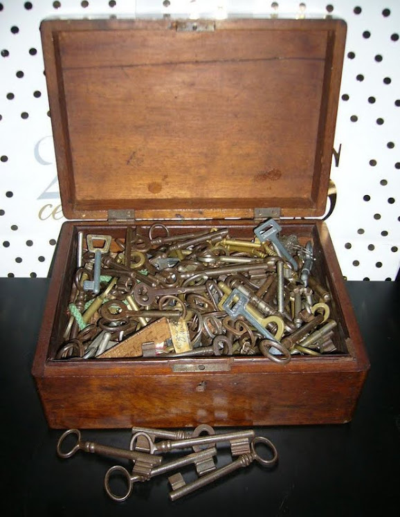coleção de chaves antigas