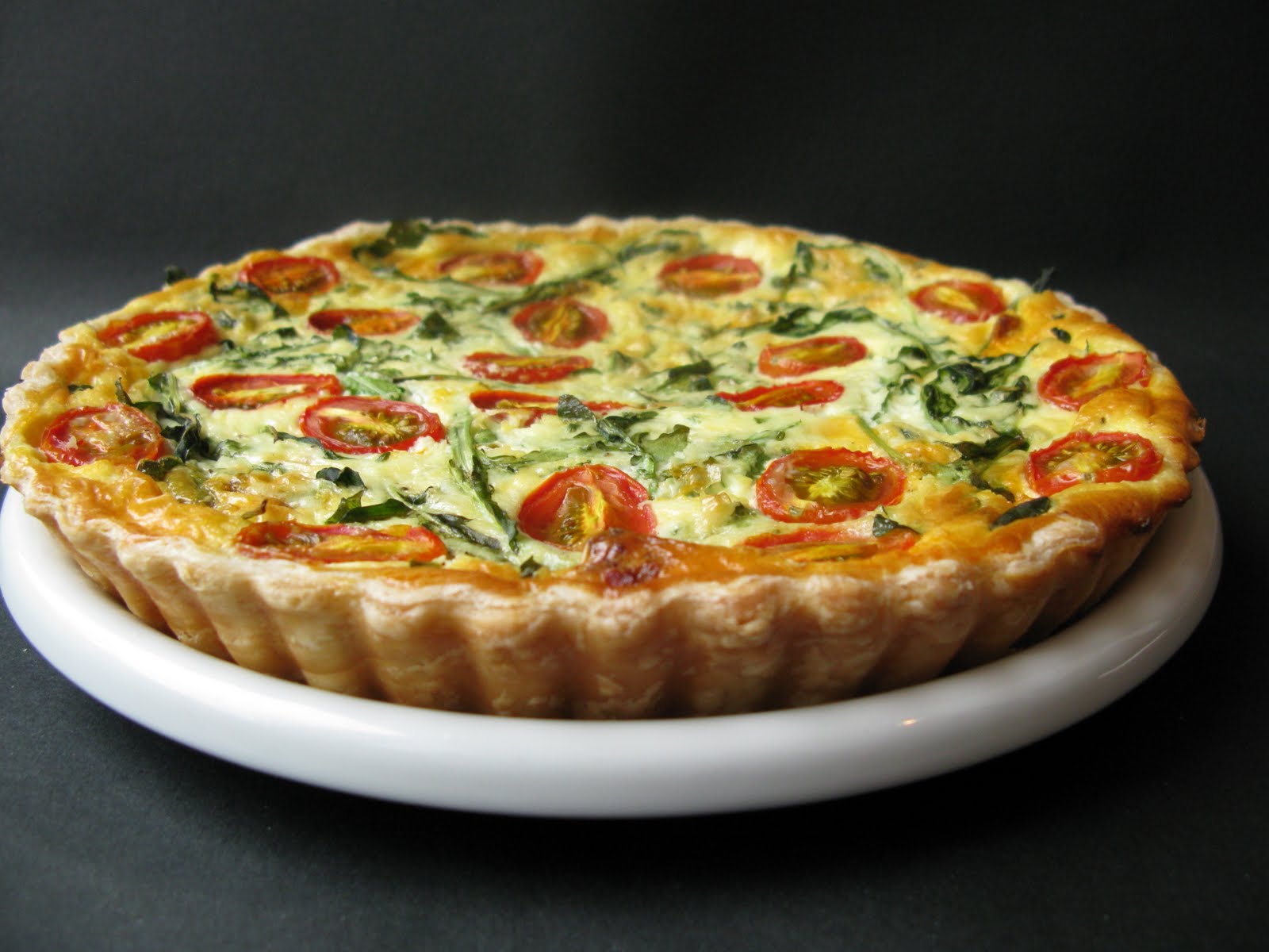 Au gré du marché: Tarte salée au chorizo, à la roquette, à la feta et