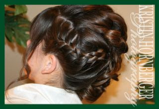 Hair-Loni-Over%20Shoulder-Braid%20View.j