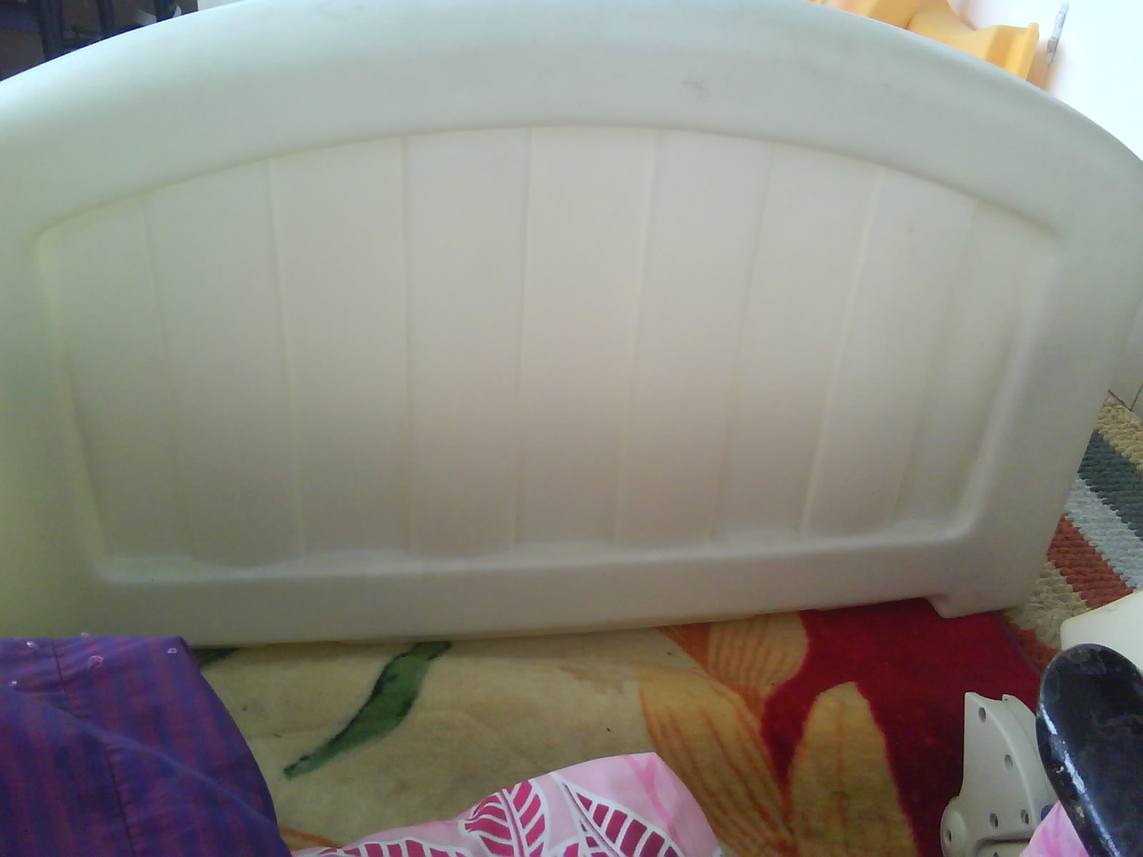 MyBundleToys Little Tikes White Toddler Bed with Mattress