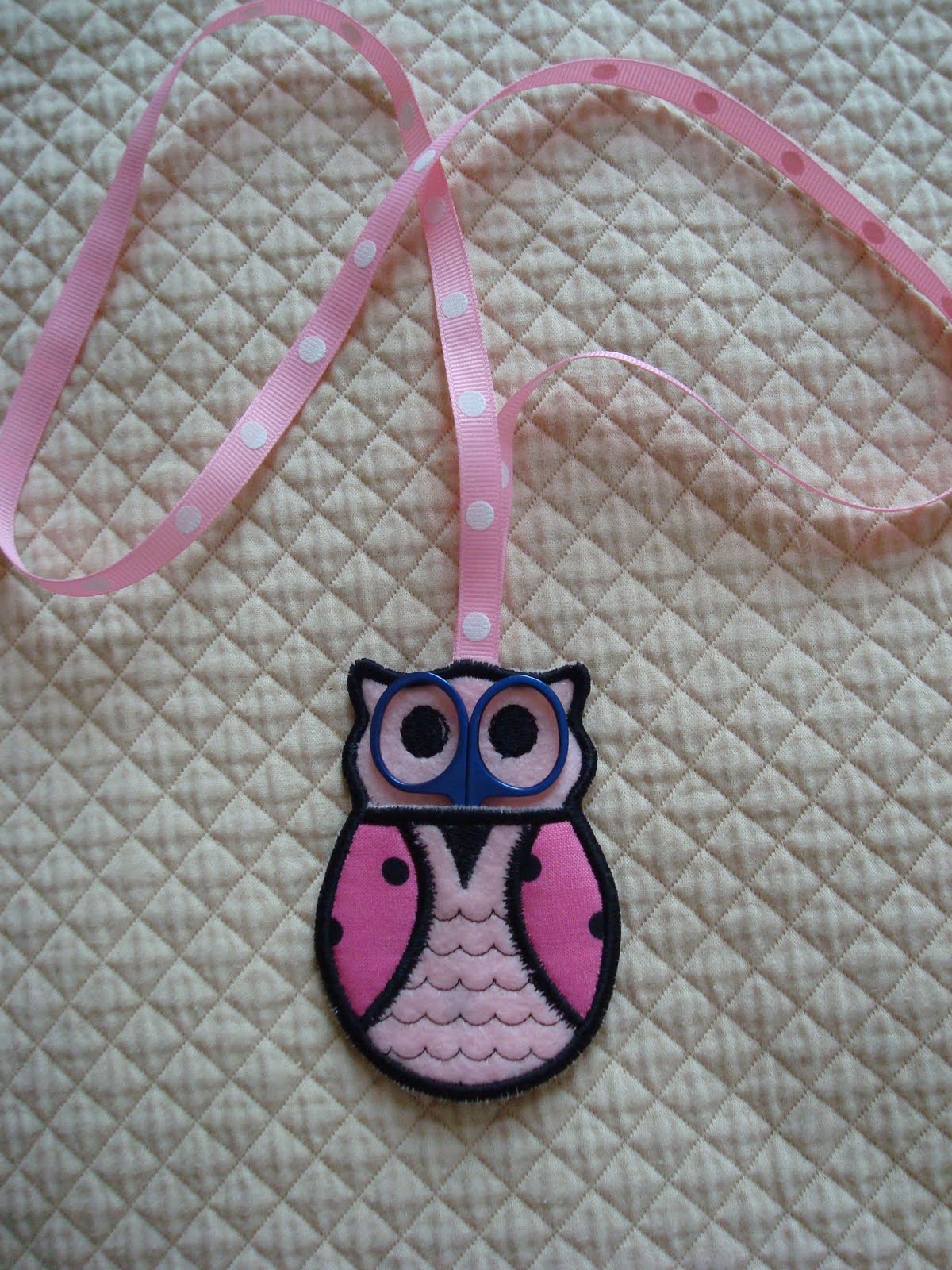 Closet Crafter: Owl Scissor Holder