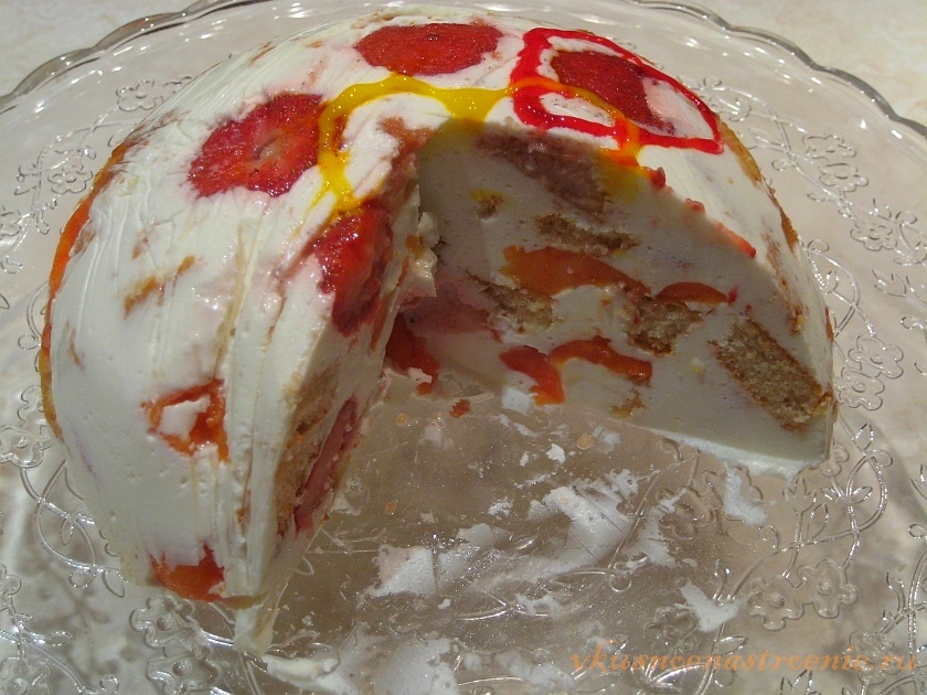 торт заливной с фруктами сметаной. торты со сметанным кремом желатином. торты со сметанным кремом желатином. торт без выпечки с желатином и фруктами. бисквит с творожным кремом и фруктами.