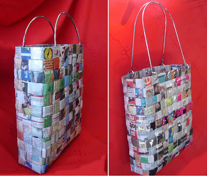 31- Con manija metálica de mano  32- Con manija metálica para el hombro