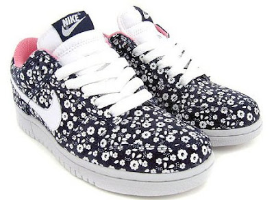 nike floral dunk high