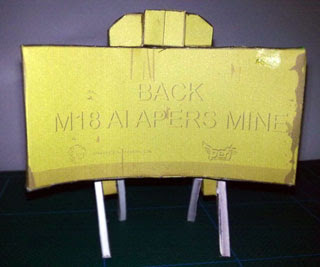 M18 Claymore Mine Papercraft