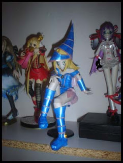 Yu-Gi-Oh! Dark Magician Girl Papercraft