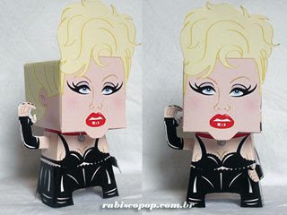 Christina Aguilera Papercraft