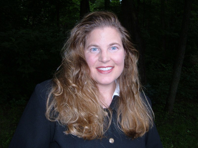 [reneehand.JPG]