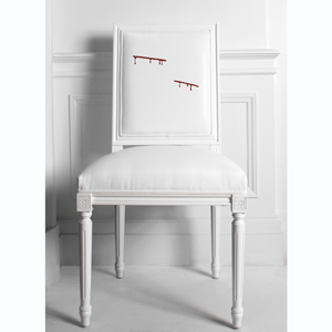 [AL.chair.front.300.gif]