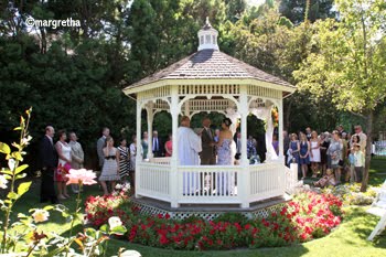 Wedding ceremonies & elopements