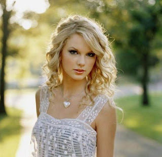 In Dicas: Nós amamos Taylor Swift! ♥