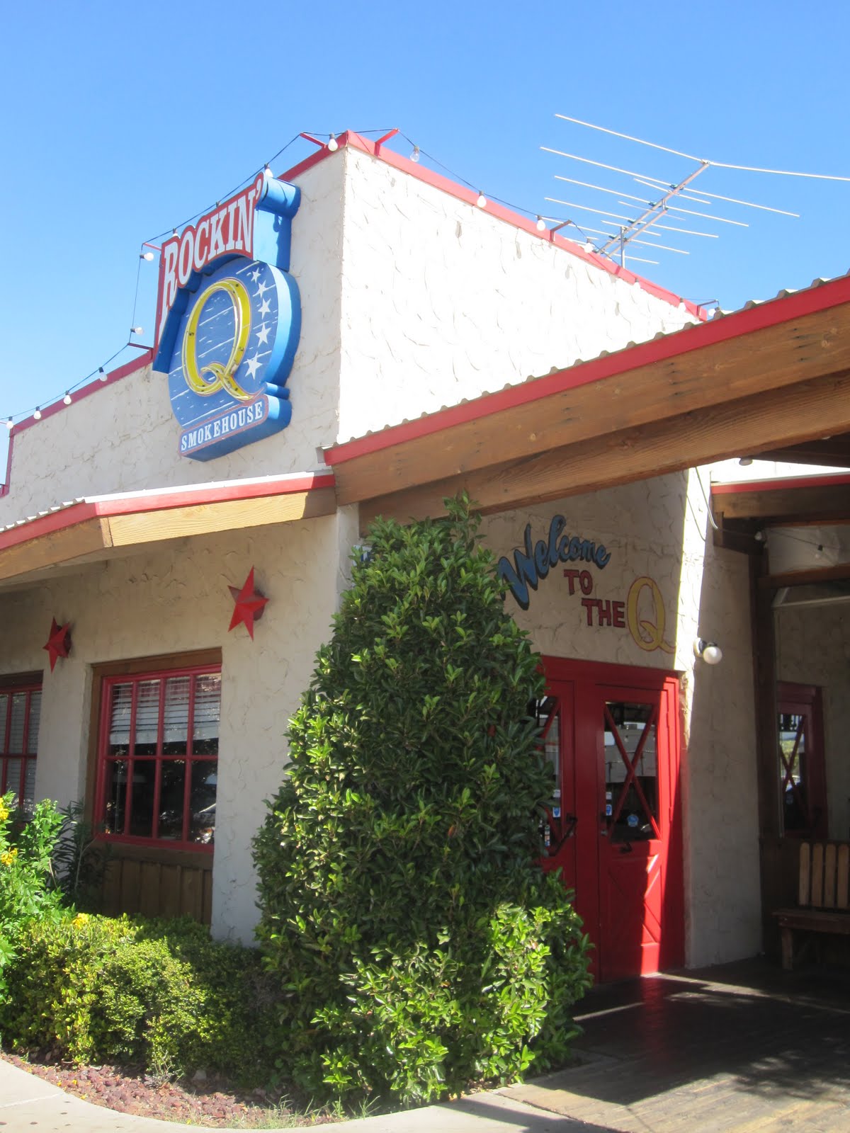 Man Up Tales of Texas BBQ™ Brisket at Rockin' Q Smokehouse (Odessa, TX)