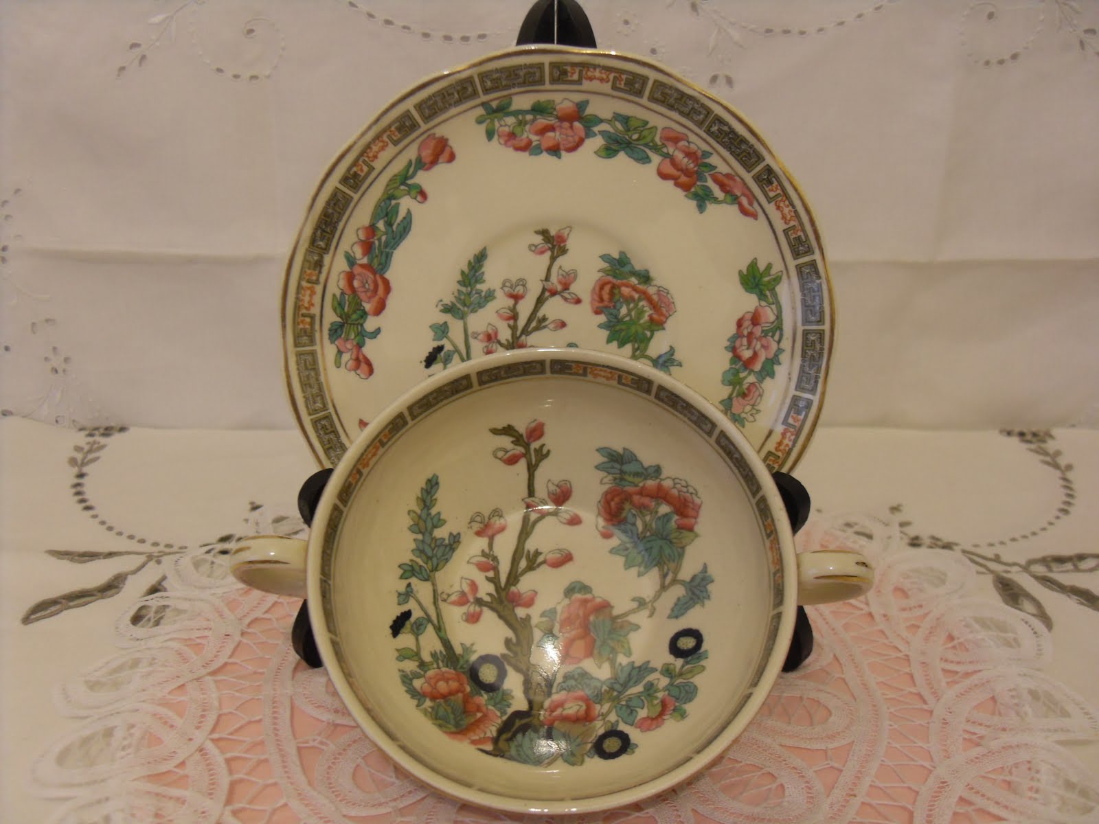 Collectible Items Indian Tree Soup Bowl with Stand