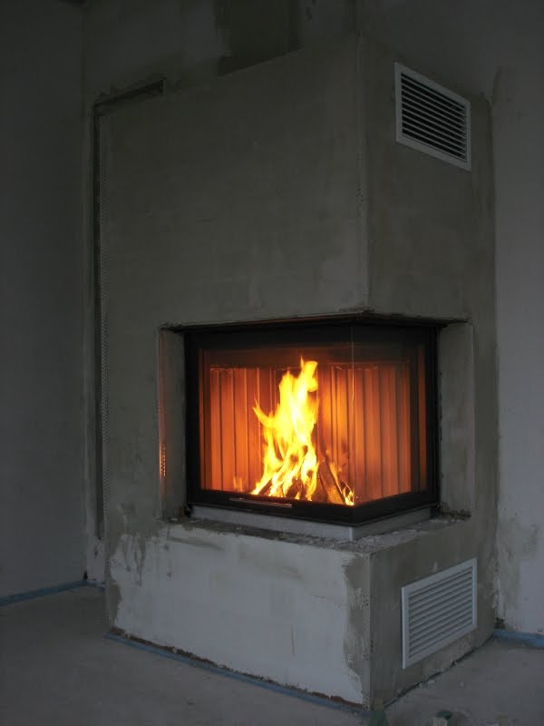 Muberts & Hubert: Der Kamin wird erstmals befeuert