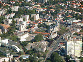 photographie aérienne de Merignac en Gironde en 2002